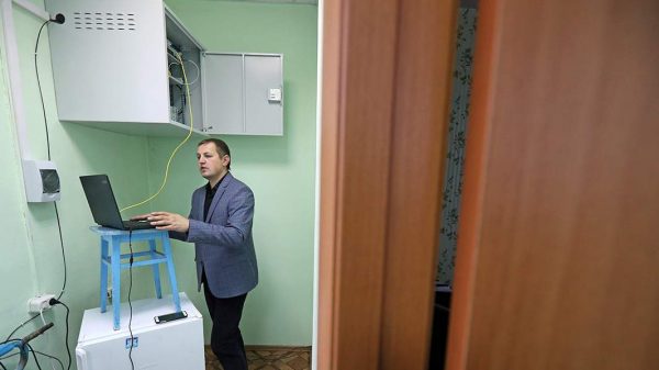 Кабель преткновения: цены на домашний интернет в РФ завышены на треть