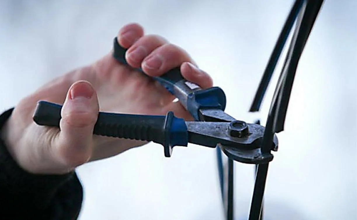 В Екатеринбурге задержали подозреваемого в ранее совершенном хищении кабеля связи