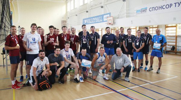 Члены «УралАОС« приняли участие в волейбольном турнире 